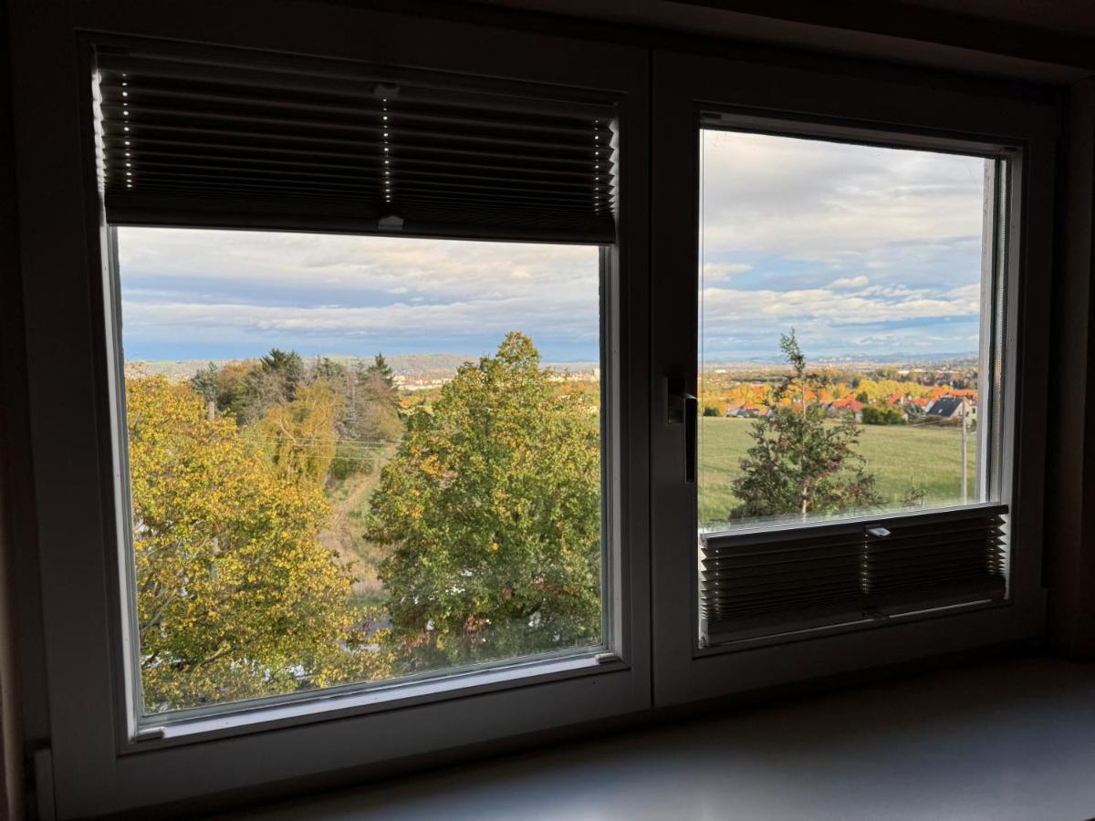 205 Qm "Traumtor" Mit Sauna, Whirlpool, Kamin Und 3 Terrassen Mit Blick In Die Boehmisch Saechsische Schweiz ドレスデン エクステリア 写真